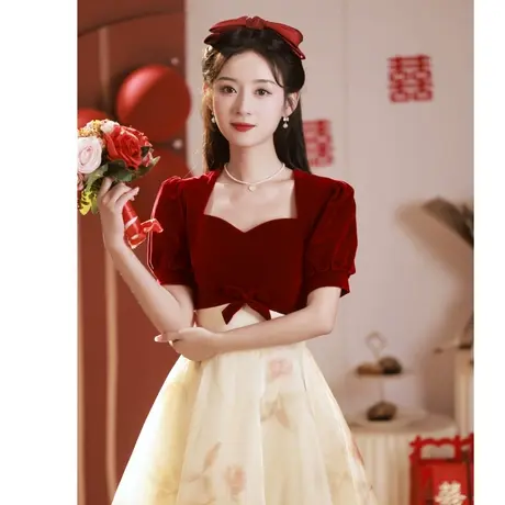 敬酒服新娘高级感纱裙小个子法式订婚礼服女夏季酒红色连衣裙拼接图片