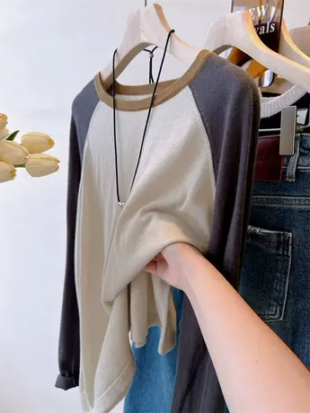 复古调调 薄款全羊毛宽松休闲拼接袖慵懒舒适圆领套头针织衫女秋图片