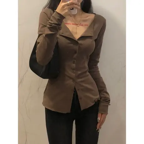辣妹V领长袖T恤女秋季百搭洋气减龄修身显瘦内搭打底衫紧身上衣服图片