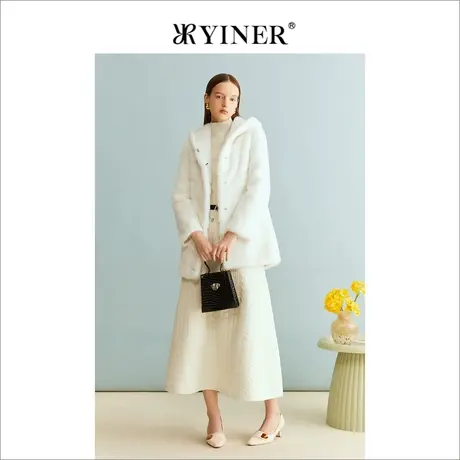 YINER音儿女装2023冬季新款真皮皮草8233509230商品大图