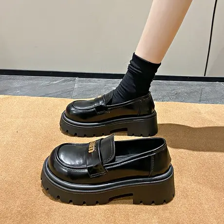 小皮鞋女2024年新款春秋季圆头一脚蹬复古单鞋防滑英伦粗跟小皮鞋图片