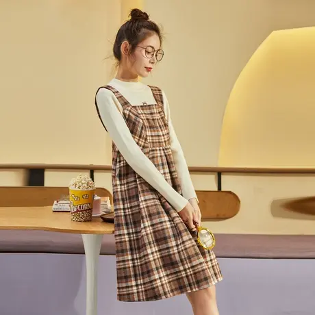 唐狮秋冬新款格纹吊带女连衣裙早秋初恋学院风气质小个子裙子图片