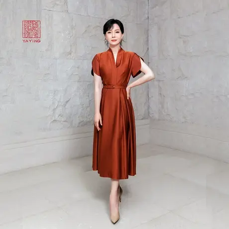 [陈数同款]EP雅莹高端系列 重磅桑蚕丝缎面连衣裙 商场同款4721A图片