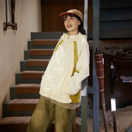 设计感拼接户外女款2023新款春秋ins潮牌复古宽松连帽外套商品大图