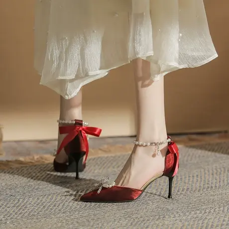 高跟鞋女2024年新款秋季蝴蝶结一字带中跟婚鞋红色新娘鞋尖头单鞋图片
