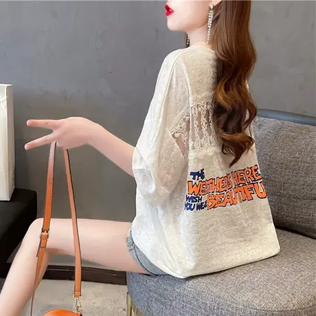 网红ins超火短袖t恤女夏韩版宽松中长款欧货大版蕾丝拼接上衣服潮图片
