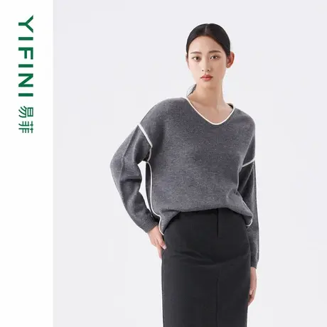 [专柜同款]Yifini/易菲灰白撞边V领时尚通勤气质宽松针织毛衫女冬商品大图