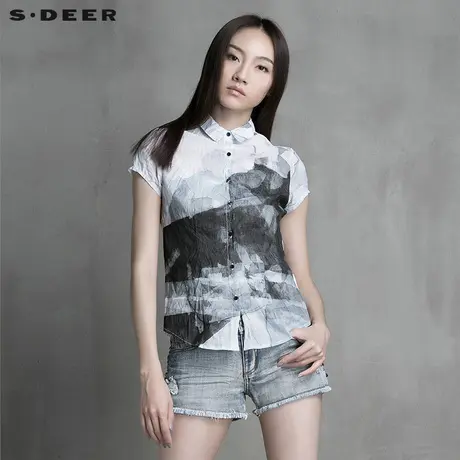 s.deer圣迪奥女夏渐变色块水墨晕染抓皱短袖衬衫S15280406图片