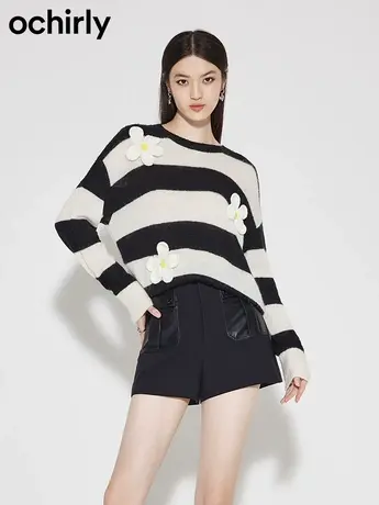 【品牌甄选】欧时力慵懒风宽松毛衣女新款秋冬条纹钉手绣花商品大图