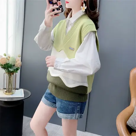 日系复古设计感拼接针织马甲背心女春季2024新款学生无袖坎肩上衣图片