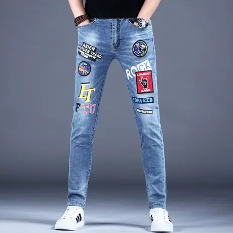 2023新款男士刺绣印花牛仔裤男款修身小脚裤子欧洲站高街潮牌潮流图片