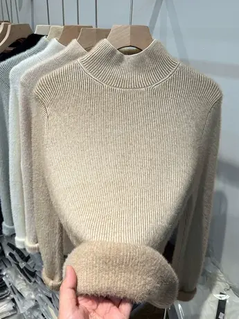 奶系毛衣厚新款2022爆款时尚洋气慵懒风针织上衣一体绒打底衫女冬图片