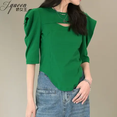 绿色短袖T恤女夏季新款小众设计感镂空甜辣耸肩泡泡袖体恤上衣潮图片