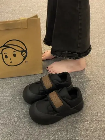 2023新款秋冬小白鞋女大头鞋百搭魔术贴厚底面包鞋子小众休闲板鞋图片