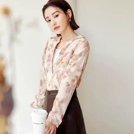 桔熊春秋季通勤休闲假两件套渲染印花长袖宽松上衣女大码AB16606图片