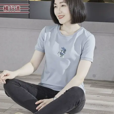 2025夏季新款圆领绣花宽松短袖上衣简约休闲T恤外穿女大码妈妈装商品大图