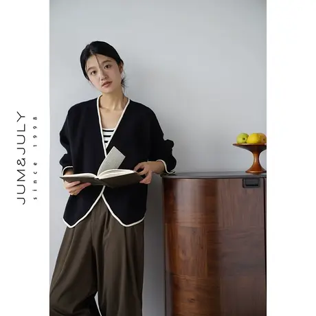 嘉茱莉2023早秋新款撞色包边针织开衫外套女蝙蝠袖宽松V领针织衫图片