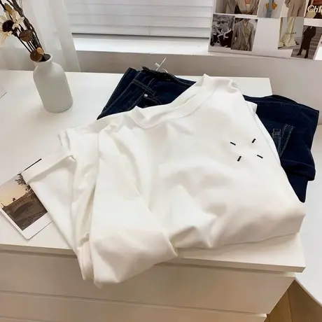 刺绣德绒打底衫女秋冬内搭外穿宽松长袖T恤加绒加厚保暖上衣潮ins商品大图