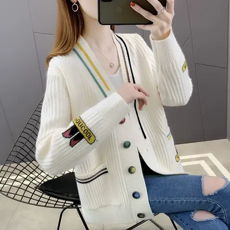 女士毛衣外套女针织衫上衣新款2022年爆早春季宽松针织开衫女春秋图片