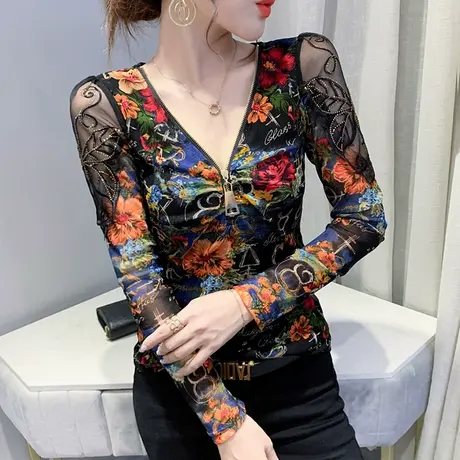 2023春秋新款潮性感V领拉链T恤时尚印花上衣紧身百搭打底衫女长袖商品大图