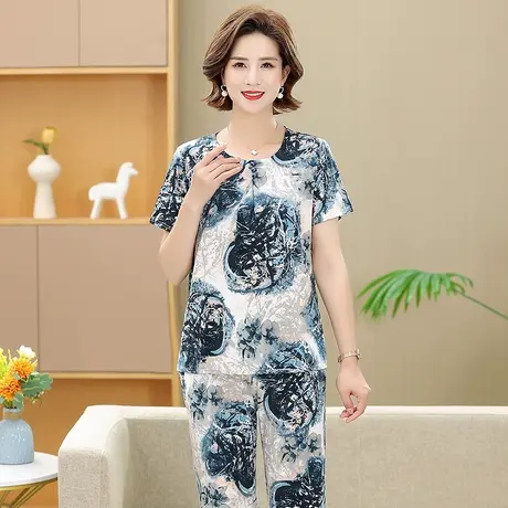 中老年女装妈妈洋气夏装新款老太太奶奶冰丝套装宽松大码薄款衣服图片