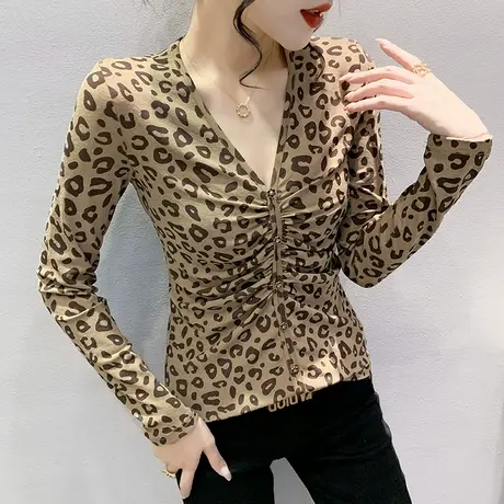 欧货性感V领打底衫女长袖设计感洋气豹纹印花上衣显瘦修身气质T恤图片