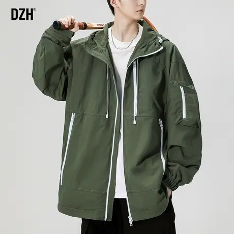 男士军绿色冲锋衣夹克男户外山系连帽撞色外套2024新款宽松登山服商品大图