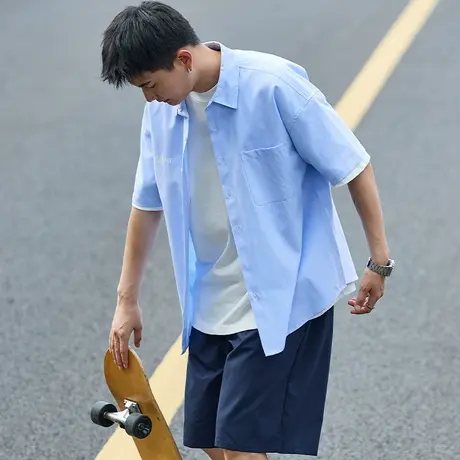 唐狮夏季新款短袖衬衫男纯色日系休闲上衣宽松百搭男士外套潮图片