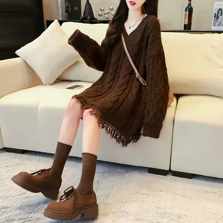 设计感V领麻花毛衣女中长款2023新款秋冬宽松慵懒风加厚针织外套商品大图