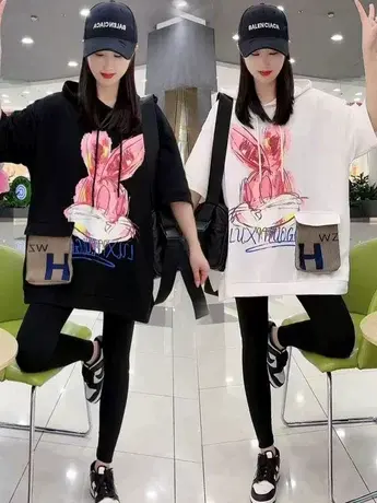 百搭中长款宽松大码兔子印花短袖连帽T恤高级感卡通新款女装新品商品大图
