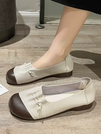 2023夏秋新款民族风复古软皮圆头百搭浅口鞋软底妈妈单鞋女士皮鞋图片