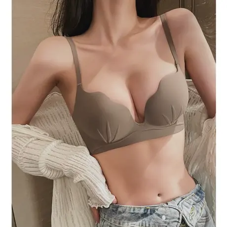小胸聚拢胸罩女夏季薄款简约无痕半杯小胸显大上托无钢圈内衣文胸商品大图