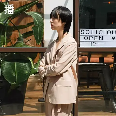 播西服2023秋季新款百搭小众休闲通勤单排扣短款西装女BDP2XD0049商品大图