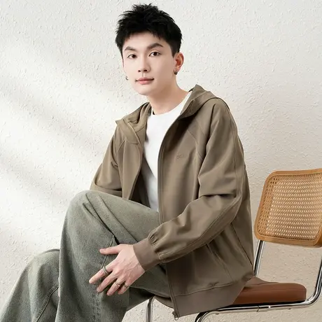 唐狮春新款男士夹克外套休闲宽松连帽拼接短款上衣时尚外套TM图片