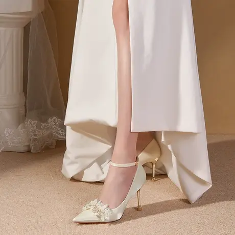 爱丽拉新娘结婚鞋女2024新款春季秀禾婚纱两穿高跟鞋不累脚高级感图片