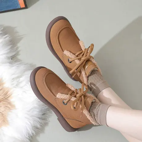 平底翻皮马丁靴女舒适软底大码女靴41一43冬季加绒全牛皮真皮短靴图片