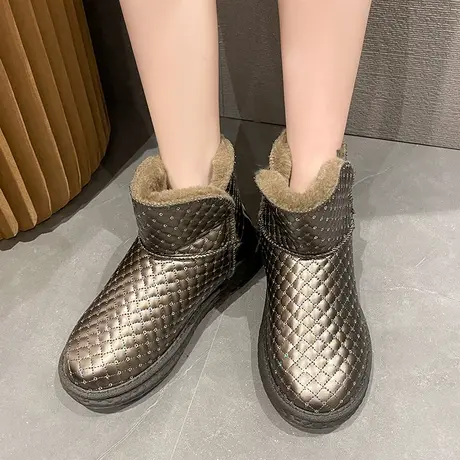 抗寒新款学生保暖雪地靴女短筒加绒加厚防滑皮毛一体面包鞋棉鞋潮图片