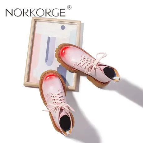 甜美蜜桃粉时装马丁靴图片