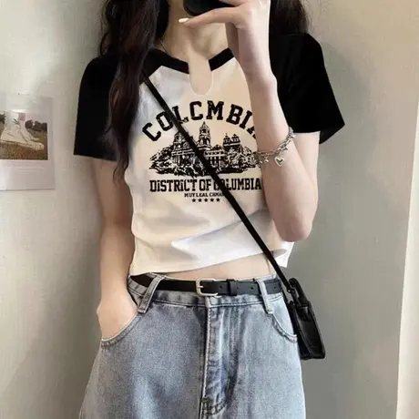 辣妹正肩短袖T恤女夏季2024新款美式复古小V领修身短款插肩袖上衣图片