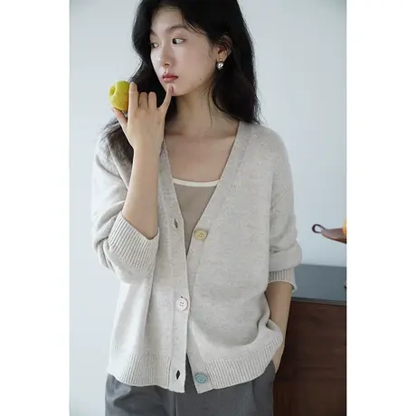 嘉茱莉2023秋季新款韩版羊毛毛衣针织外套女薄款V领针织开衫上衣商品大图