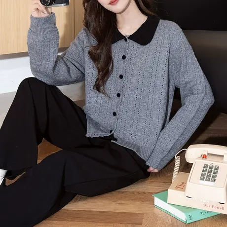 唐狮秋冬撞色设计翻领开衫女针织外套春秋高级感减龄百搭毛衣tu图片