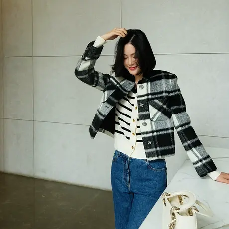 2023秋冬新款轻奢高级感气质显瘦小香风黑白格毛呢羊毛短外套上衣商品大图