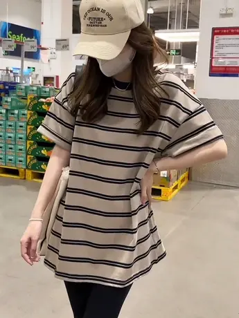 条纹大版正肩短袖t恤女夏季2023年新款宽松显瘦体恤休闲圆领上衣图片
