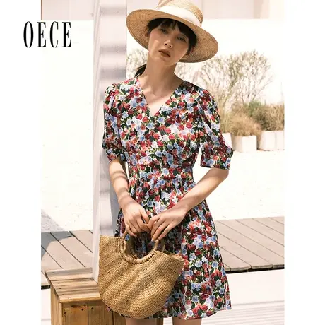 Oece夏装新款女装 气质法式连衣裙女神范收腰显瘦碎花裙子图片
