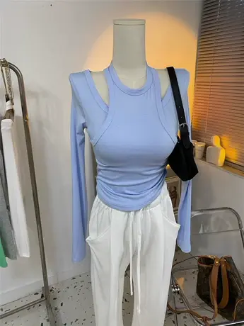 纯欲风~肩膀镂空挂脖拼接假两件修身短款长袖T恤女春秋新款打底衫商品大图