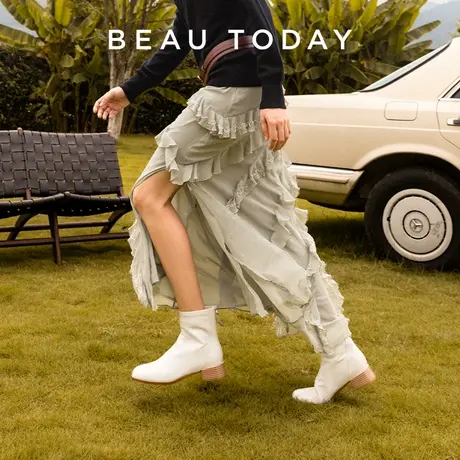 BeauToday白色短靴女2023新款BT粗跟瘦瘦靴小个子显高法式小踝靴图片