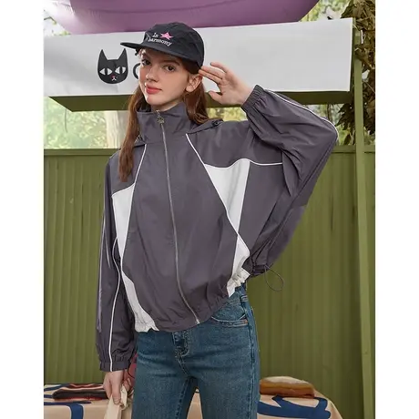 a022024春季新款个性撞色设计抽绳收腰连帽上衣休闲女式外套图片