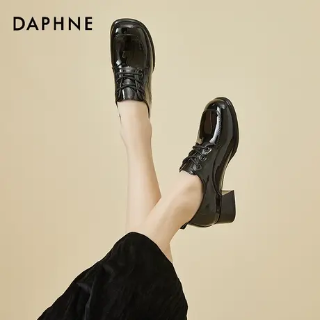 达芙妮夏季高跟鞋女2022年新款黑色粗跟气质女神范漆皮小皮鞋单鞋图片