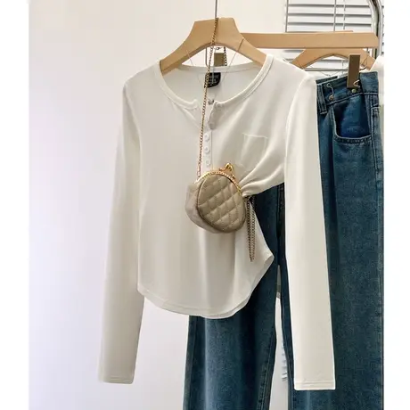 秋冬打底衫女2023内搭薄款不规则修身短款t恤设计感小众长袖上衣商品大图