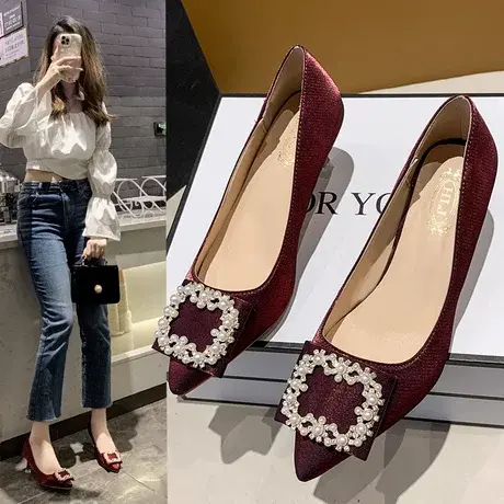 红色结婚新娘鞋细跟女2023春秋新款绸缎尖头水钻方扣百搭高跟单鞋商品大图